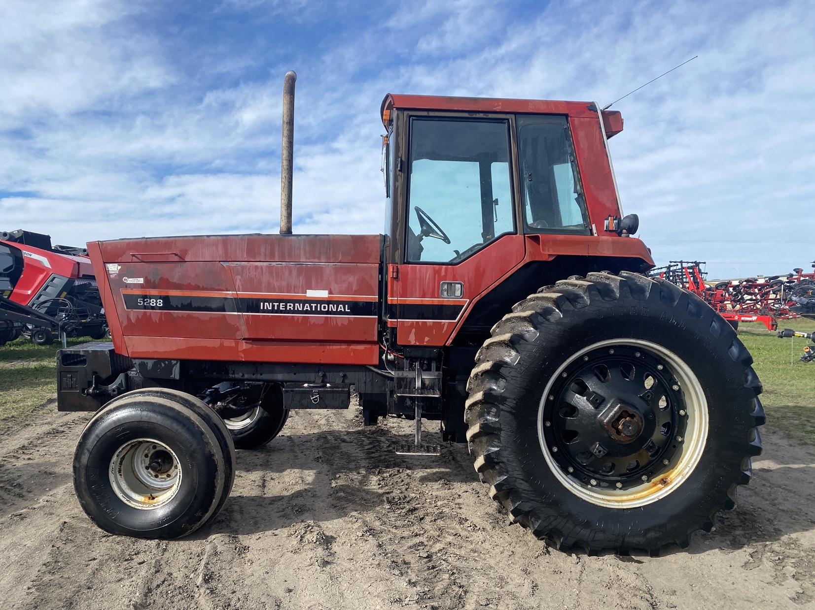 1981 International 5288 Tractor