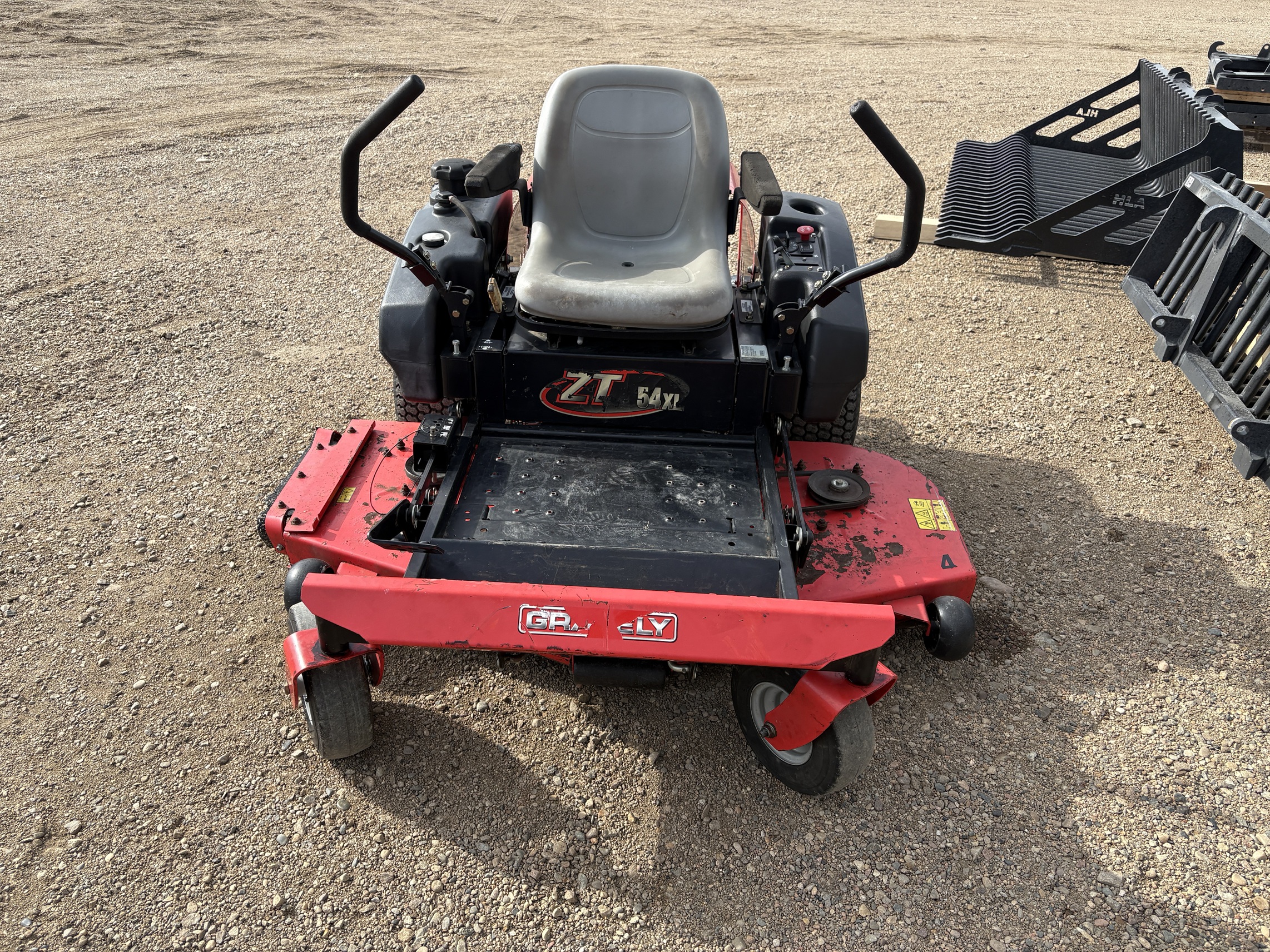 2012 Gravely ZT XL 54 Mower/Zero Turn