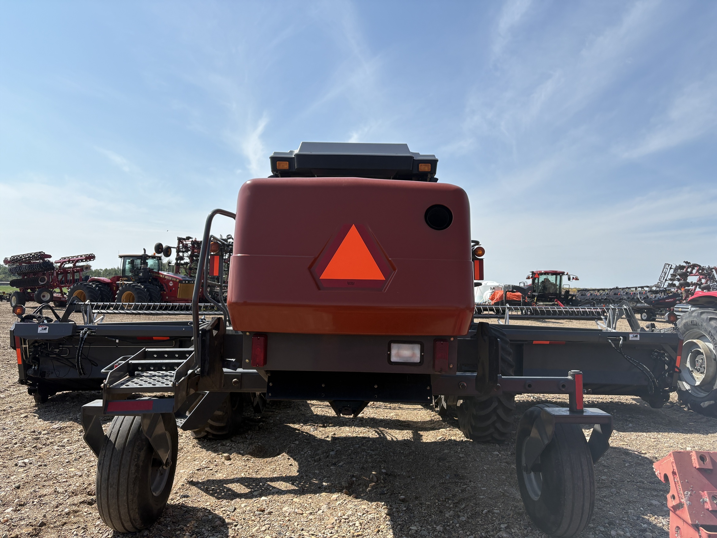 2010 AGCO Hesston 9435 Windrower