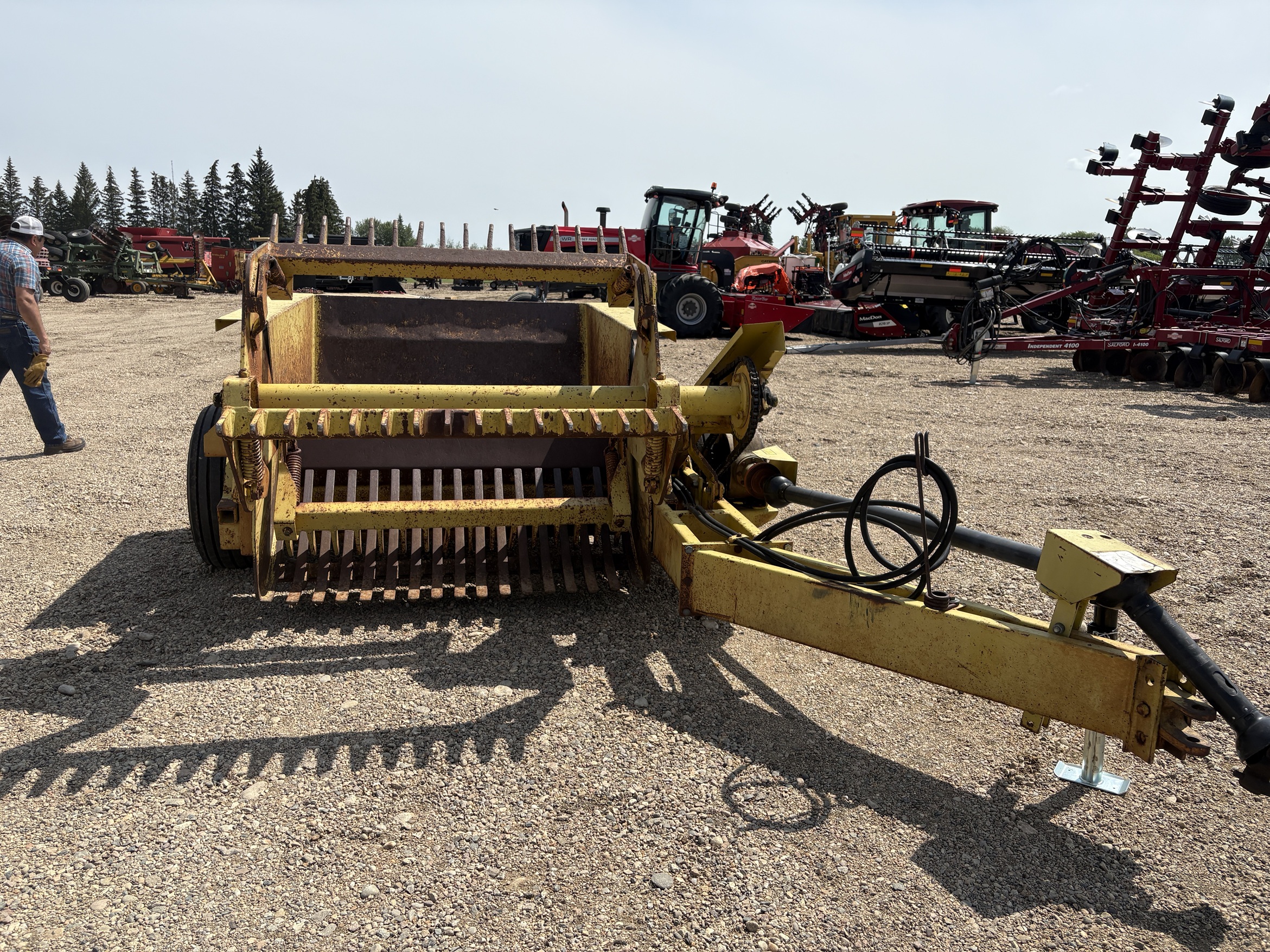 1984 Degelman R570S Rock Picker