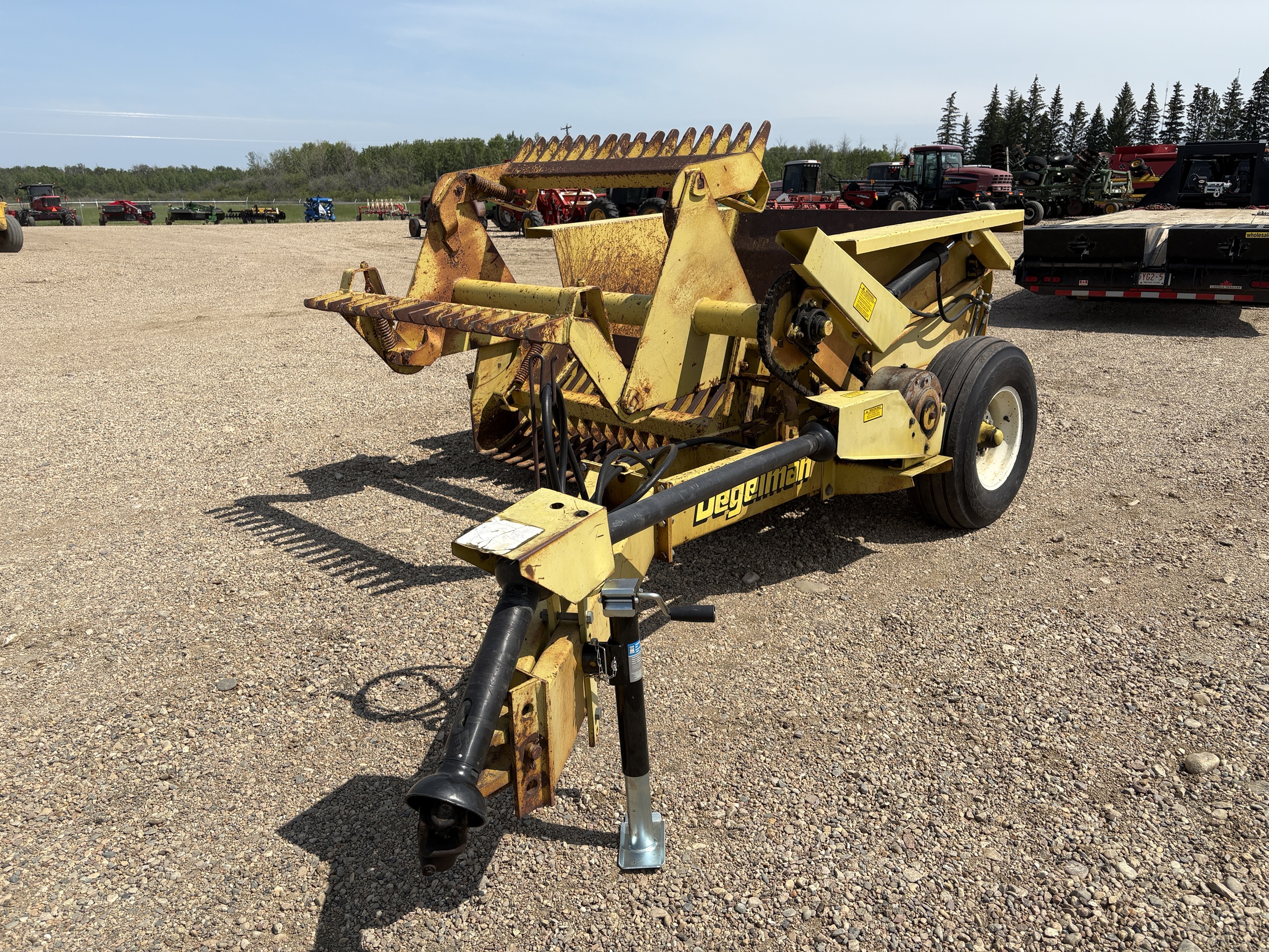1984 Degelman R570S Rock Picker
