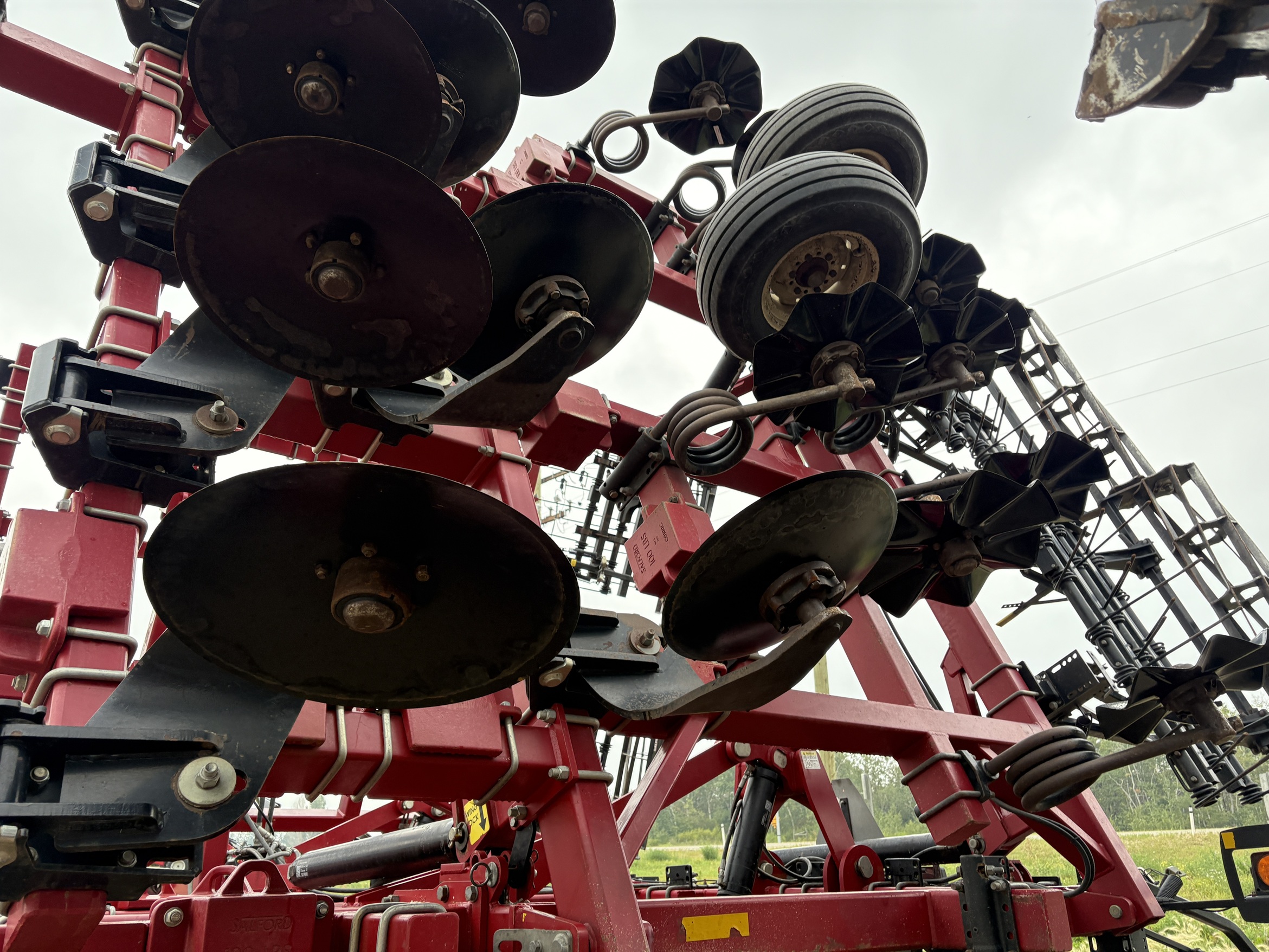 2017 Salford I-4141 Vertical Tillage
