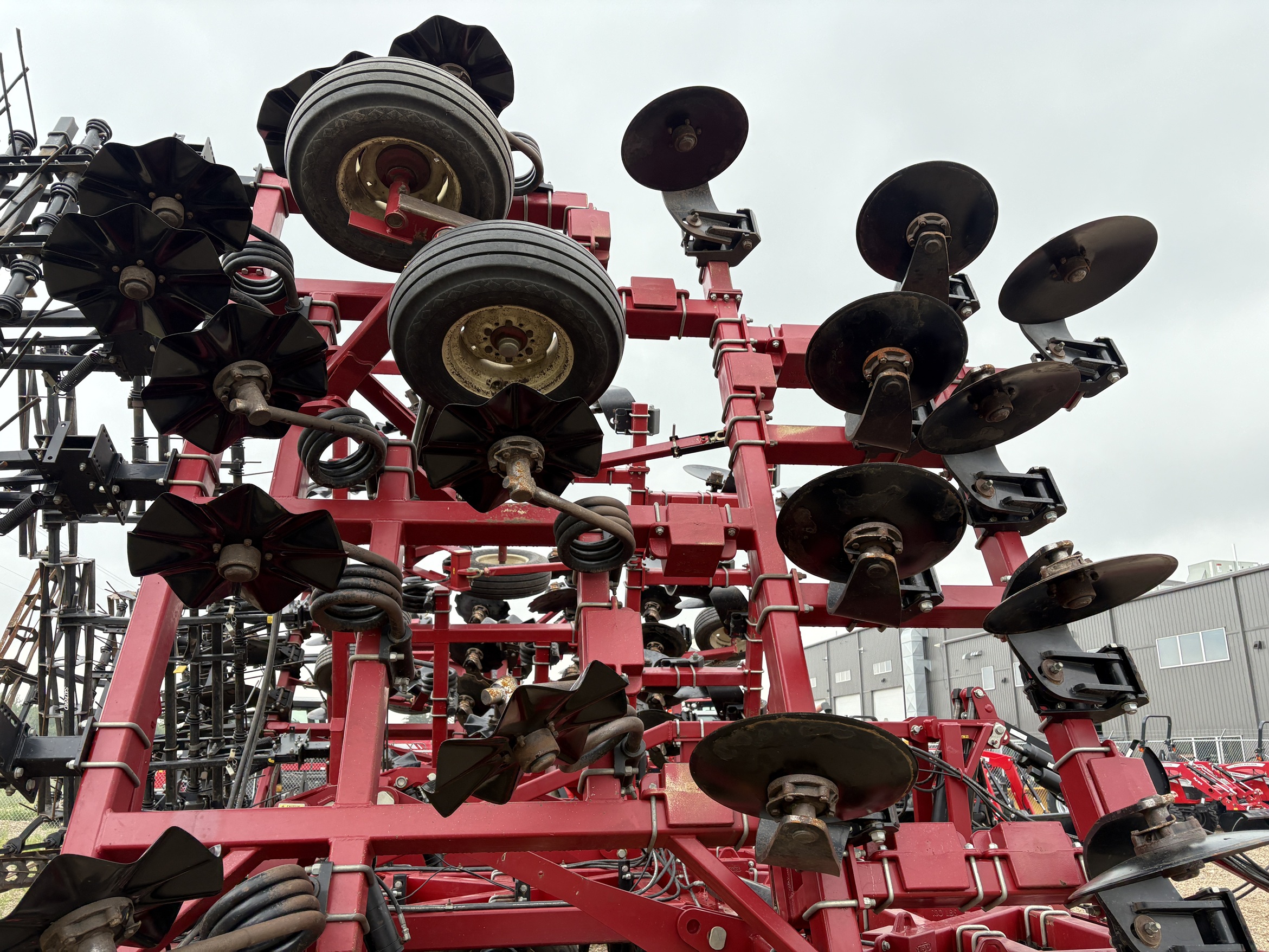 2017 Salford I-4141 Vertical Tillage