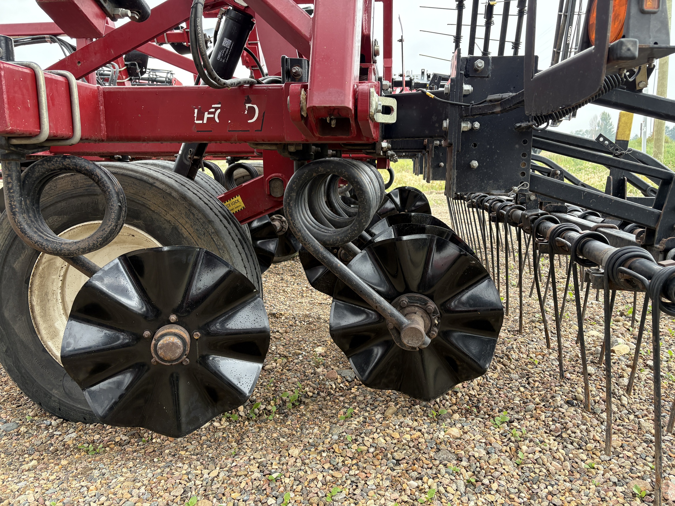 2017 Salford I-4141 Vertical Tillage