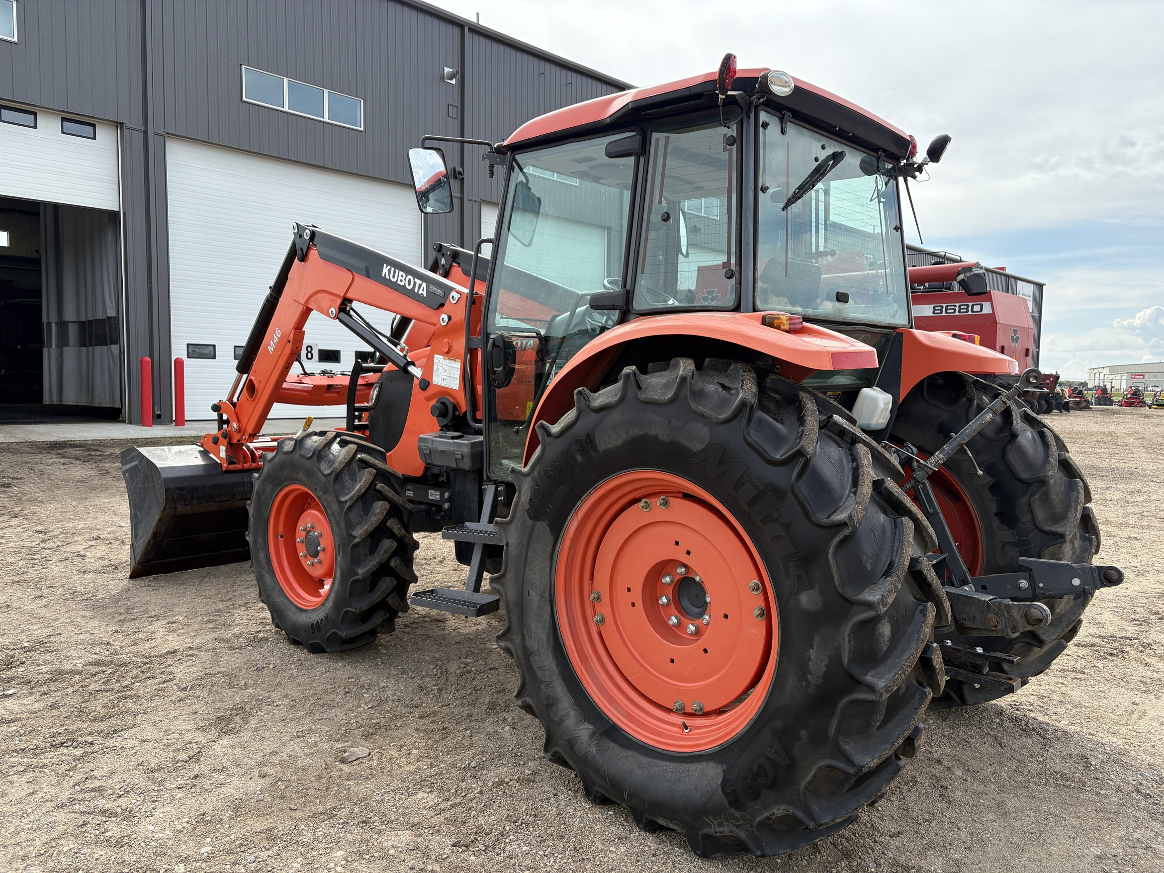 2016 Kubota M108 Tractor