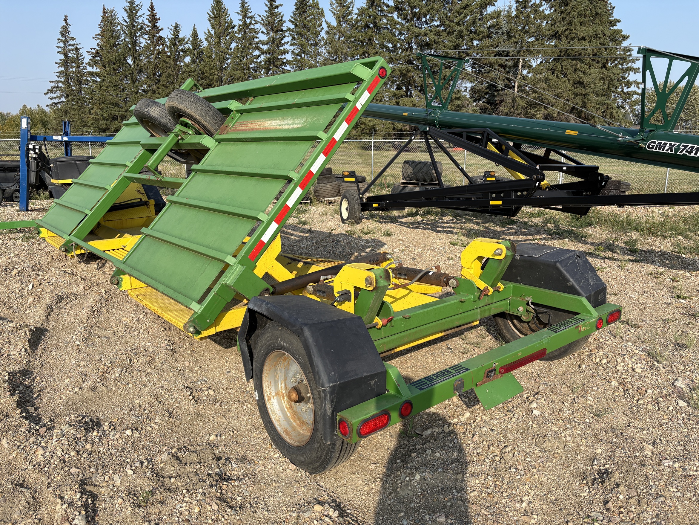 2010 Bergen 6200 Swather Transport