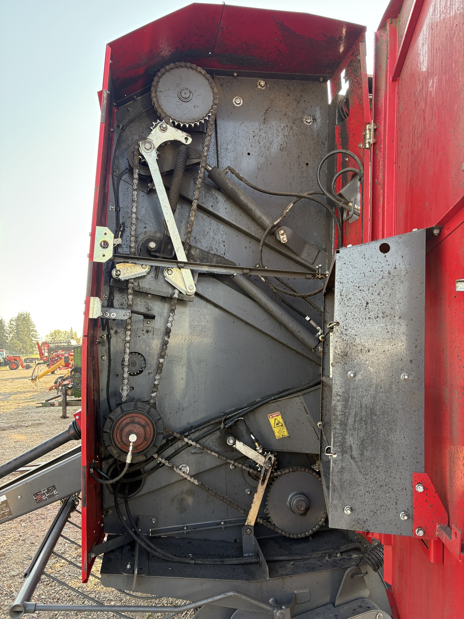 2017 Massey Ferguson 2956 Baler/Round