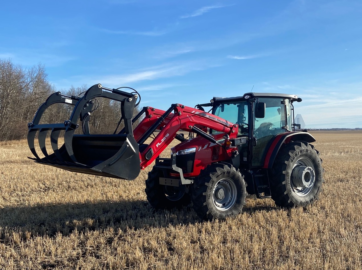 2024 Massey Ferguson 5711 Dyna4 Tractor