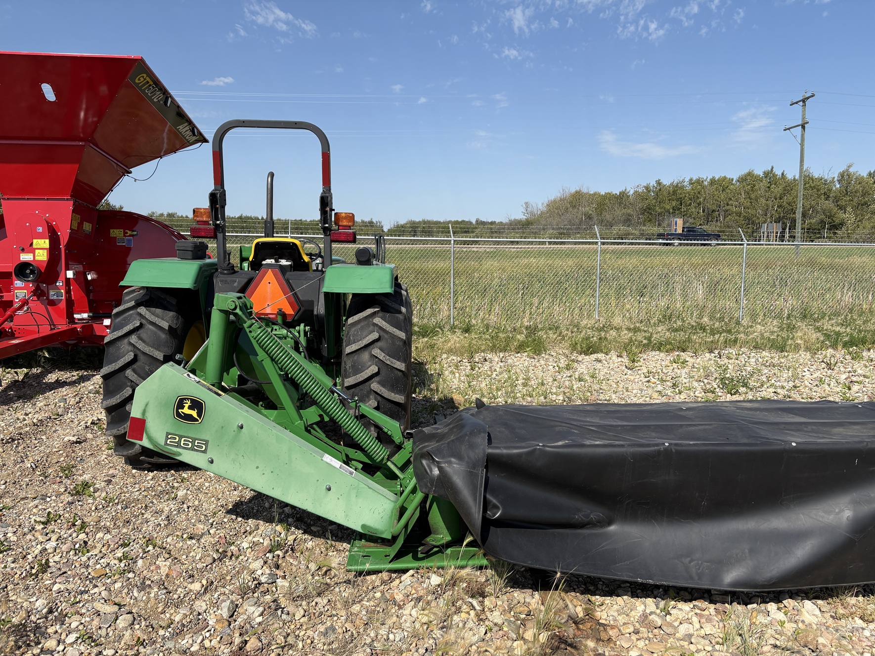 2008 John Deere 265 Mower/Disc