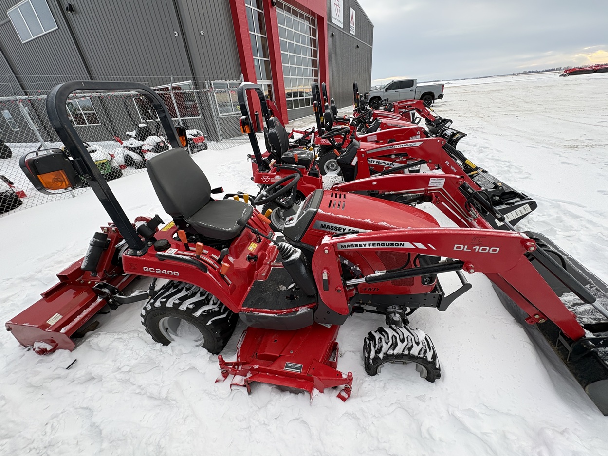 2011 Massey Ferguson GC2400 Tractor