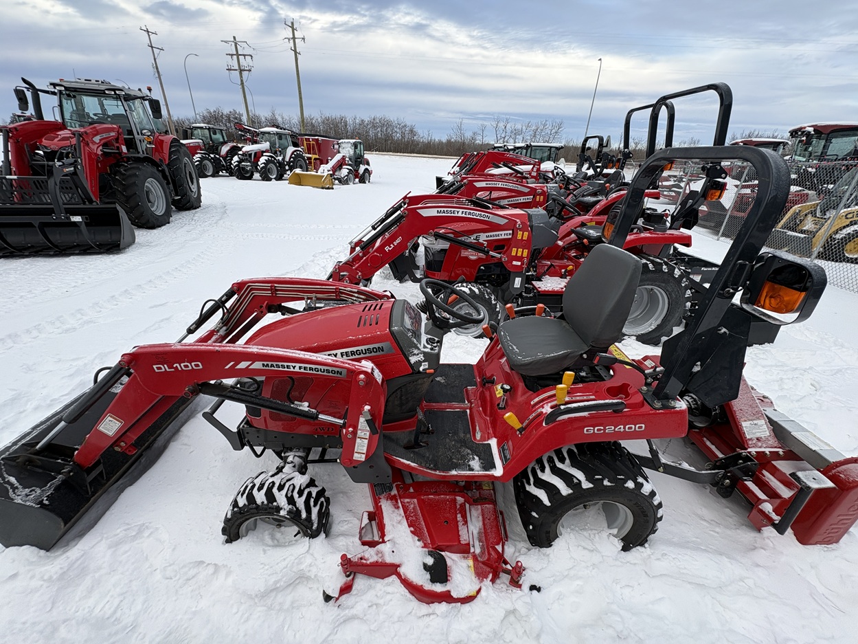 2011 Massey Ferguson GC2400 Tractor