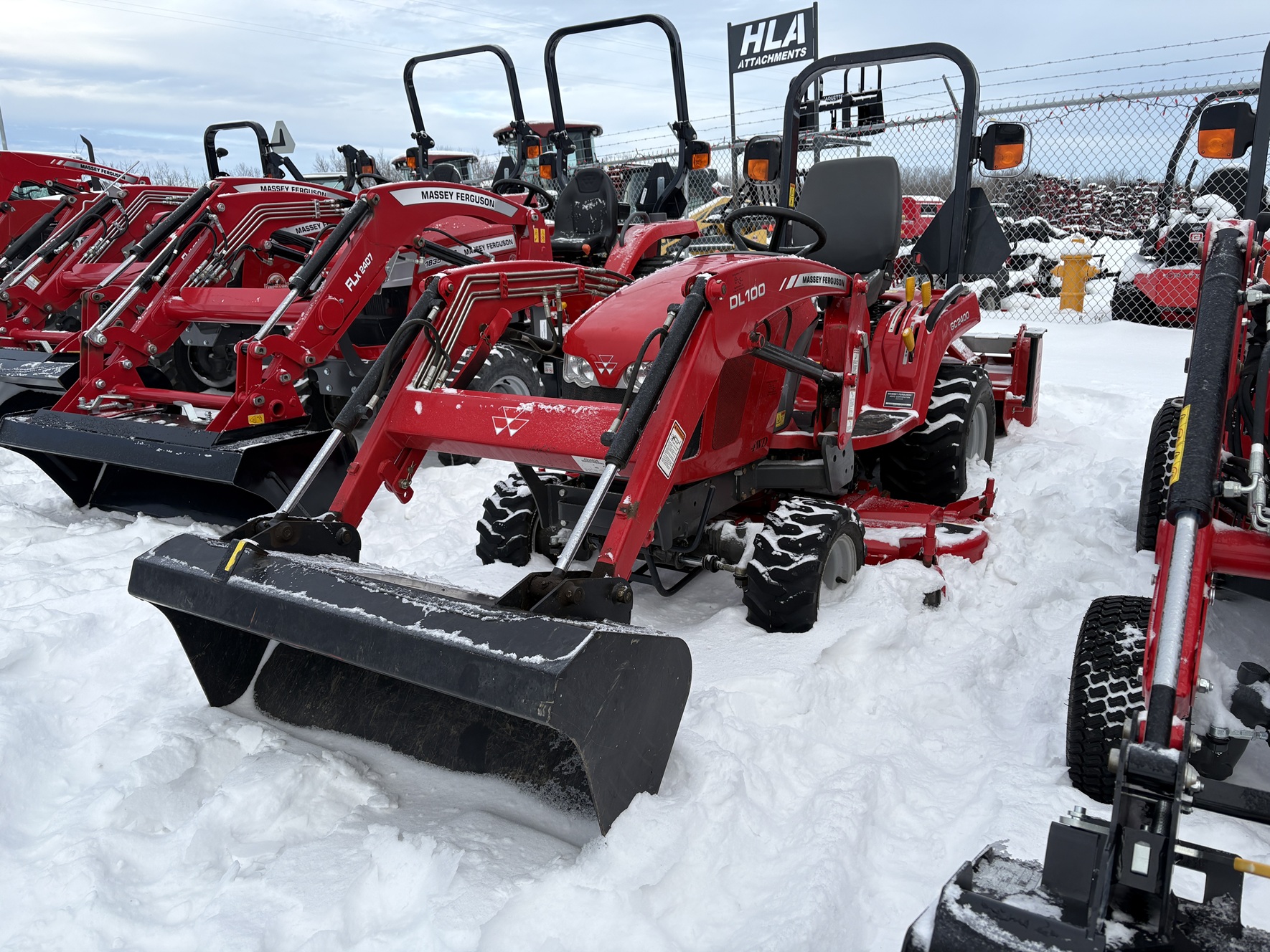 2011 Massey Ferguson GC2400 Tractor