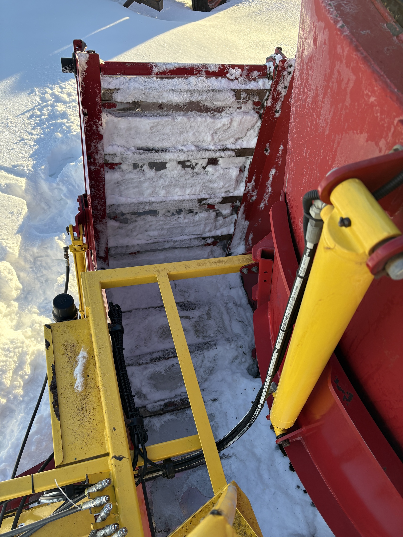 2020 Supreme 900T TMR Mixer