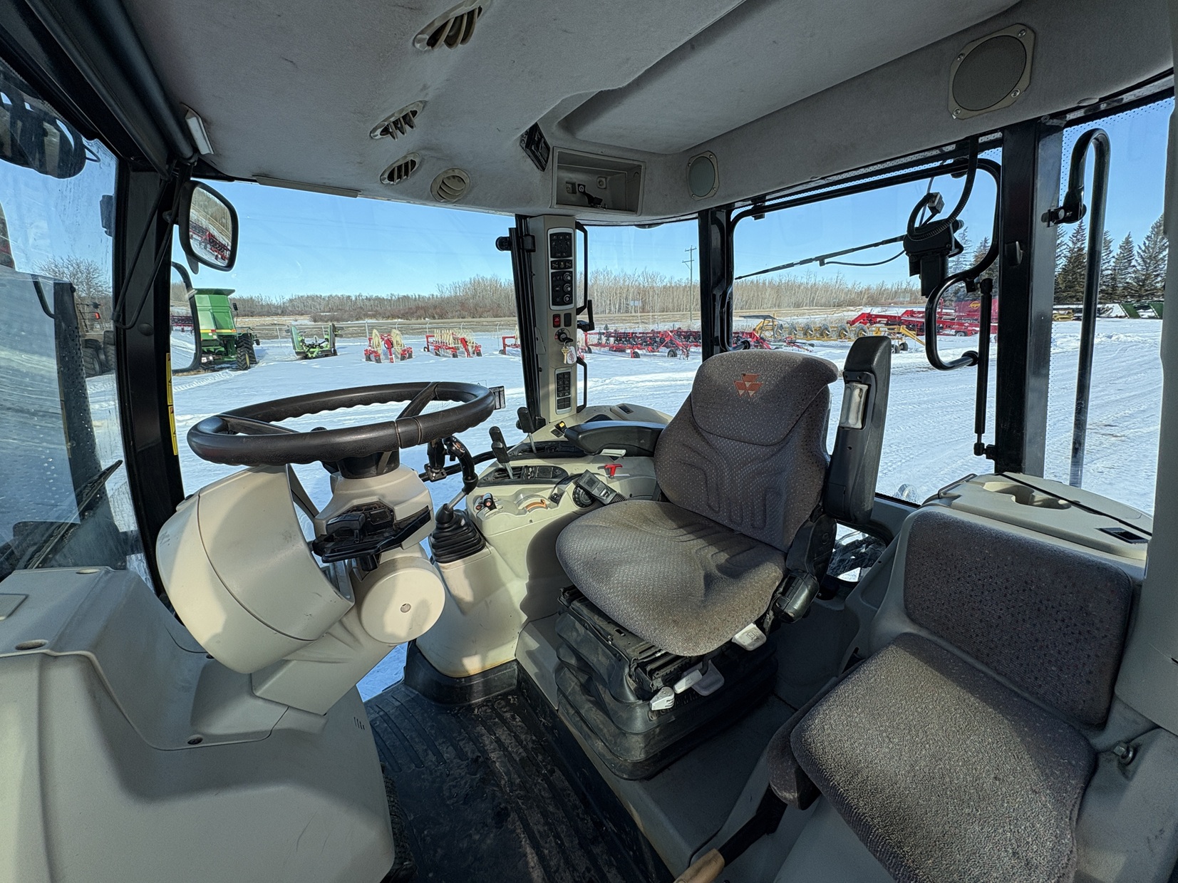 2014 Massey Ferguson 6616 Classic Tractor