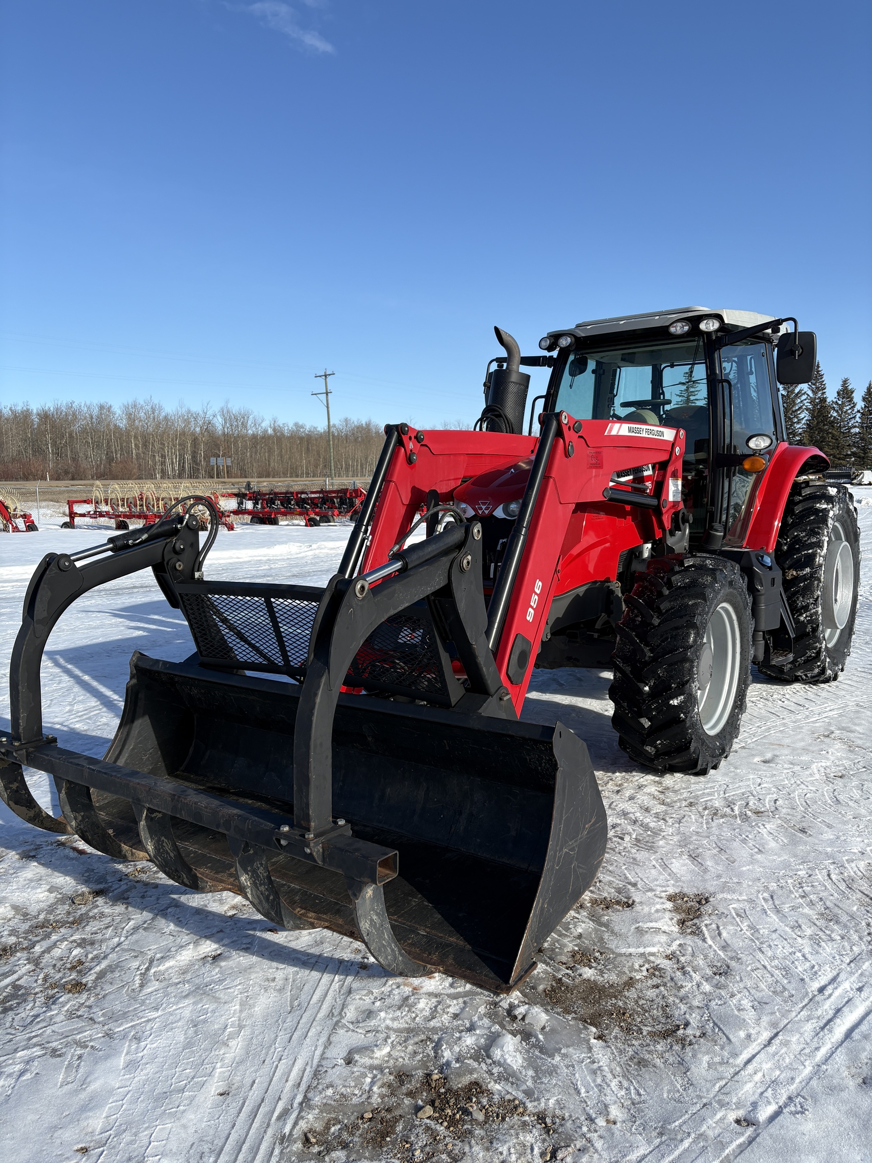 2014 Massey Ferguson 6616 Classic Tractor