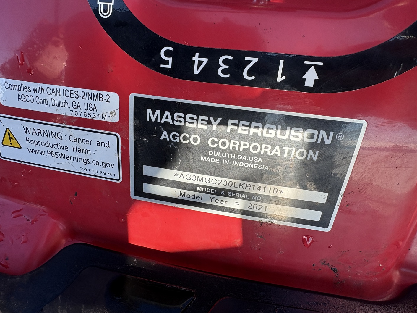 2021 Massey Ferguson GC1723EB Tractor
