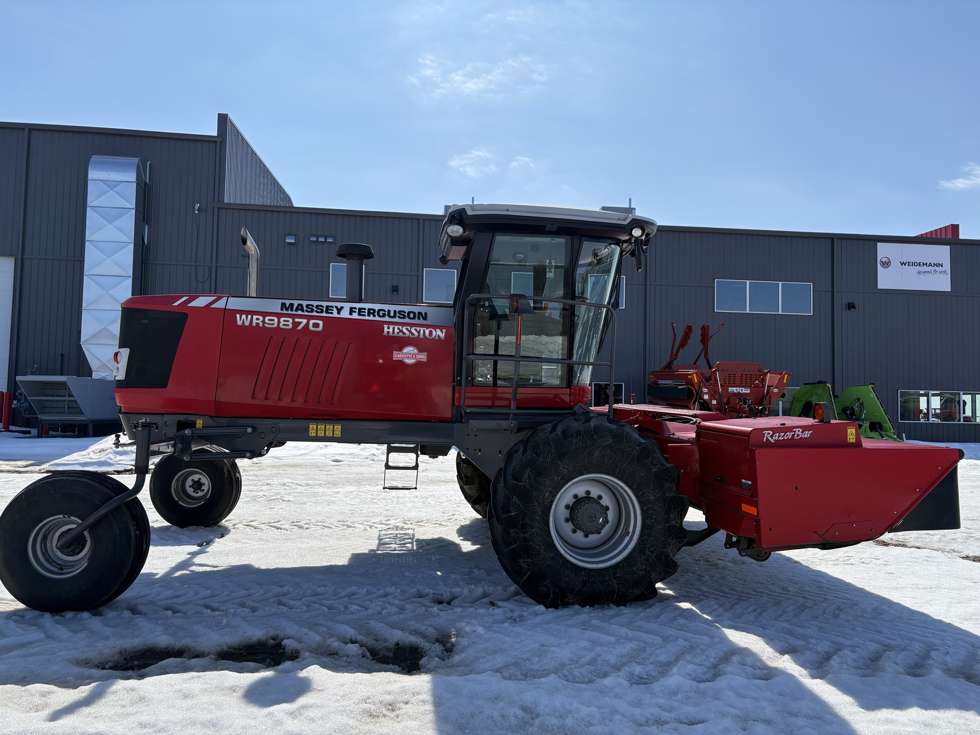 2015 Massey Ferguson WR9870 Windrower