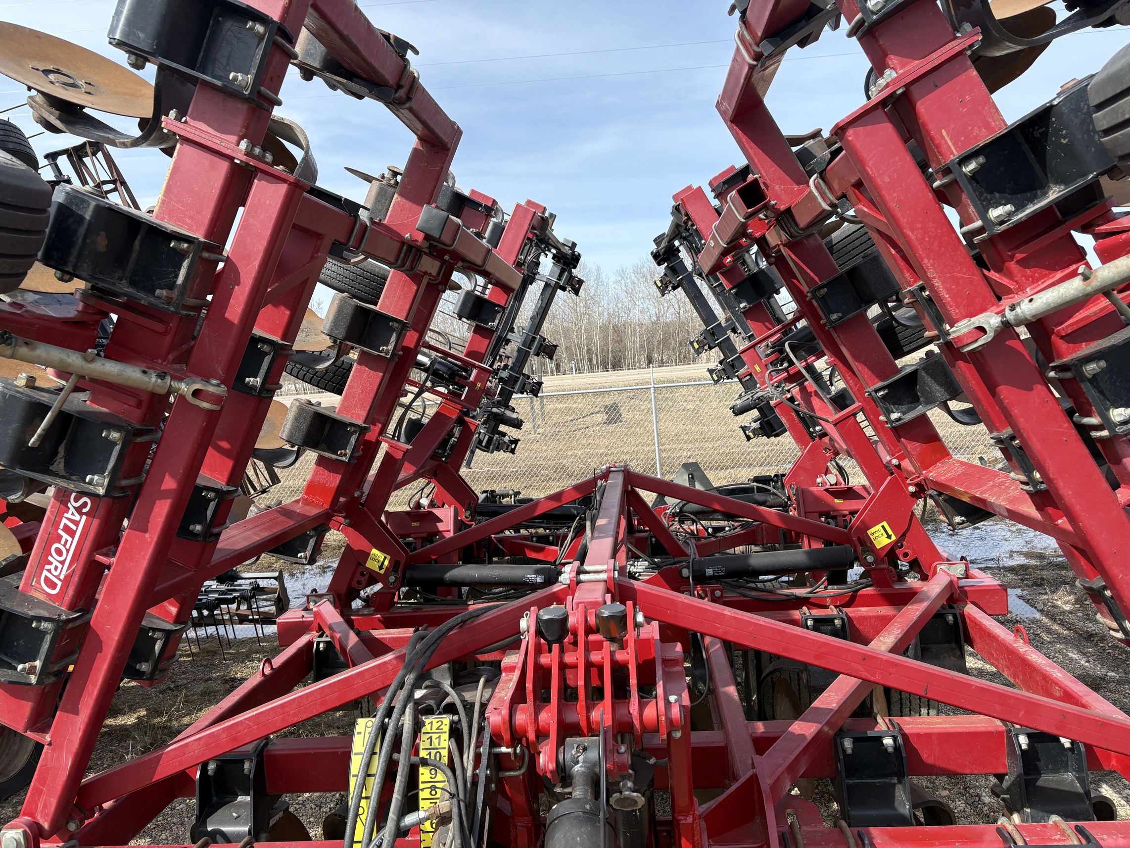 2017 Salford I-5100 Vertical Tillage