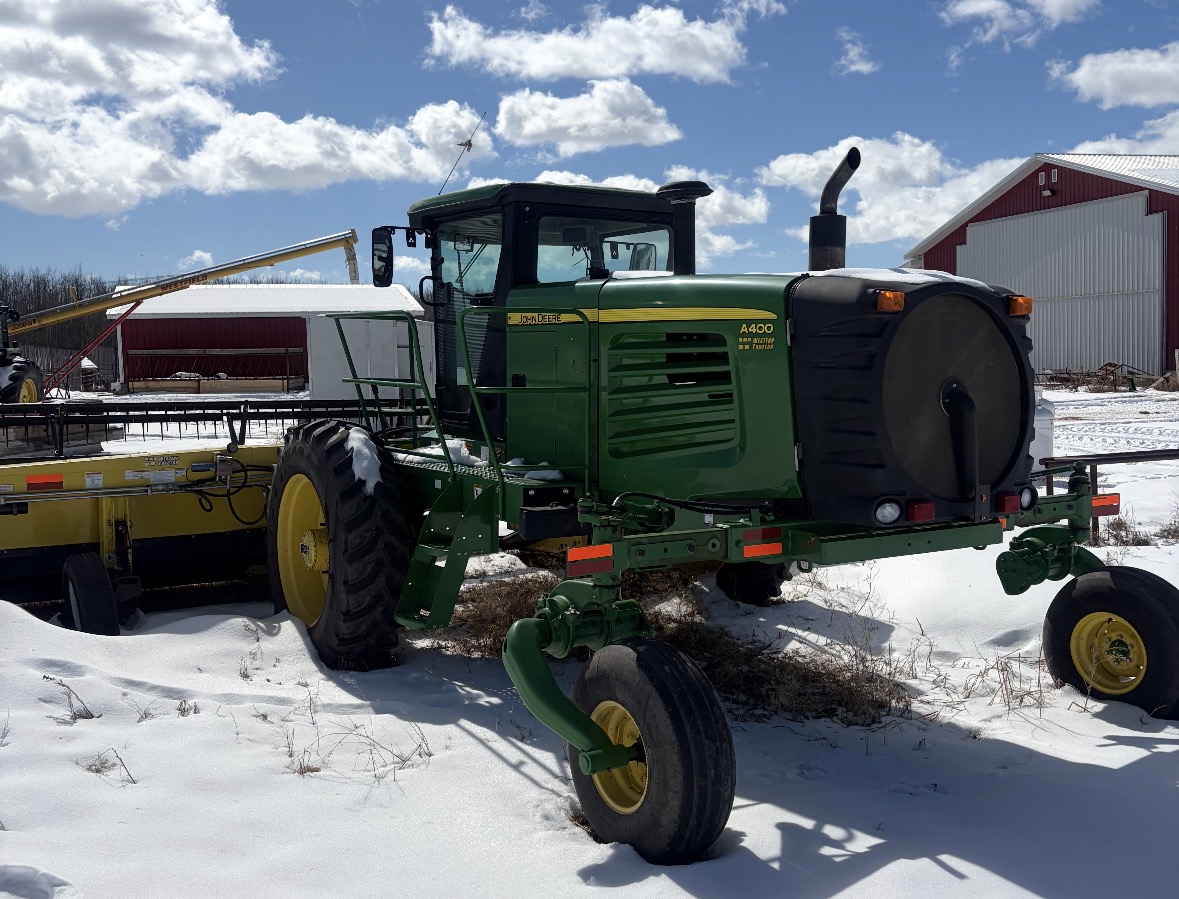 2012 John Deere A400 Windrower