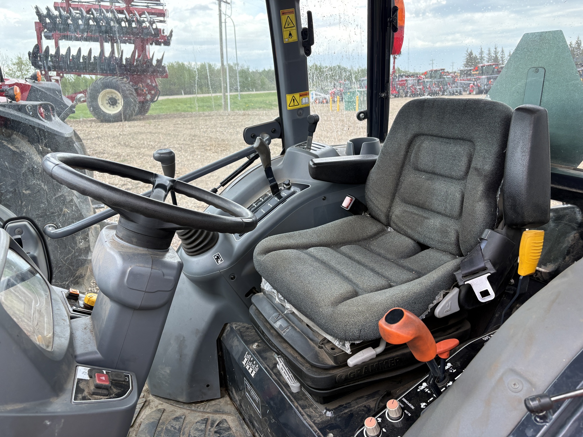 2016 Massey Ferguson 1754 Tractor