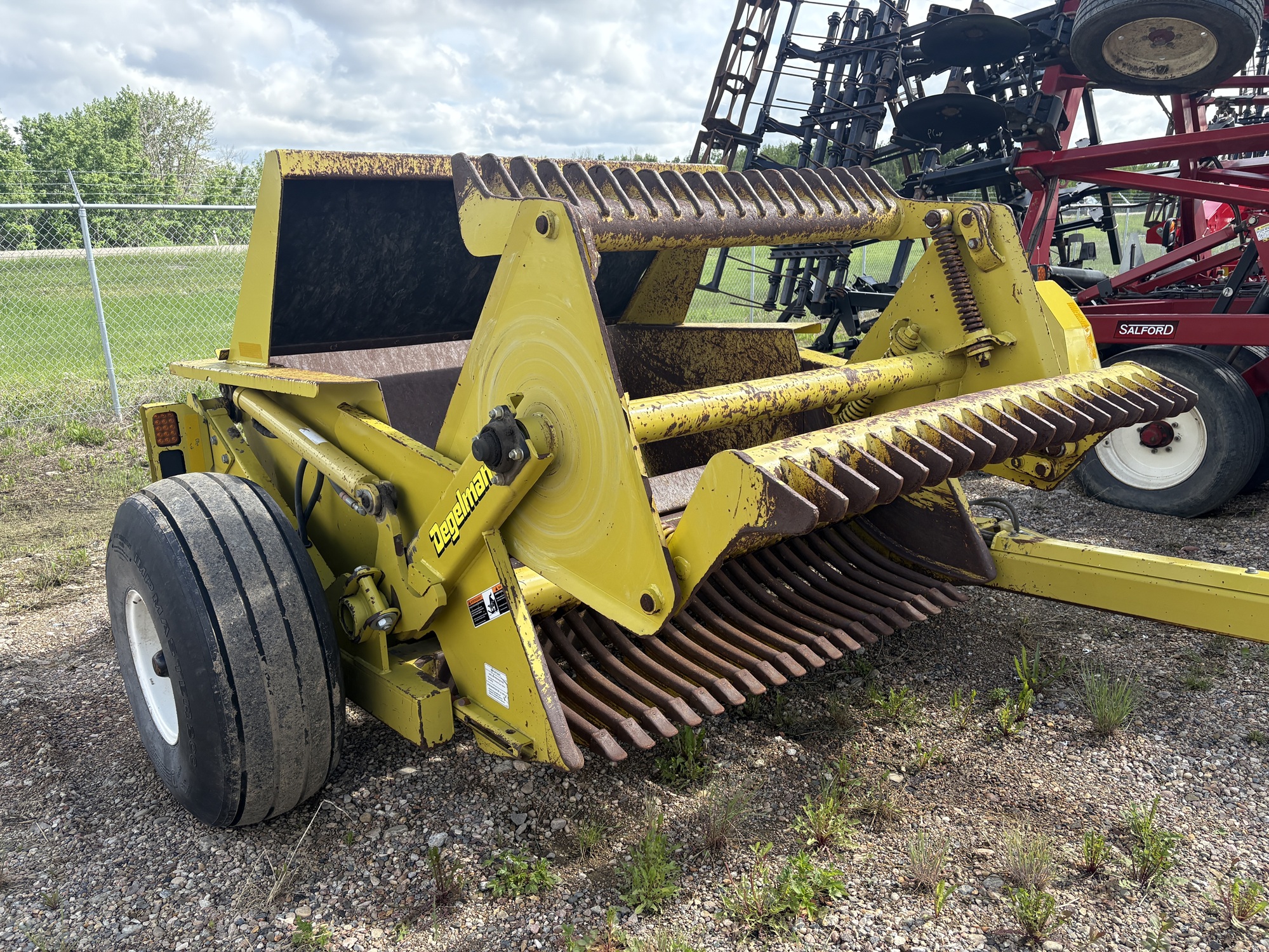 2019 Degelman RP7200 Rock Picker