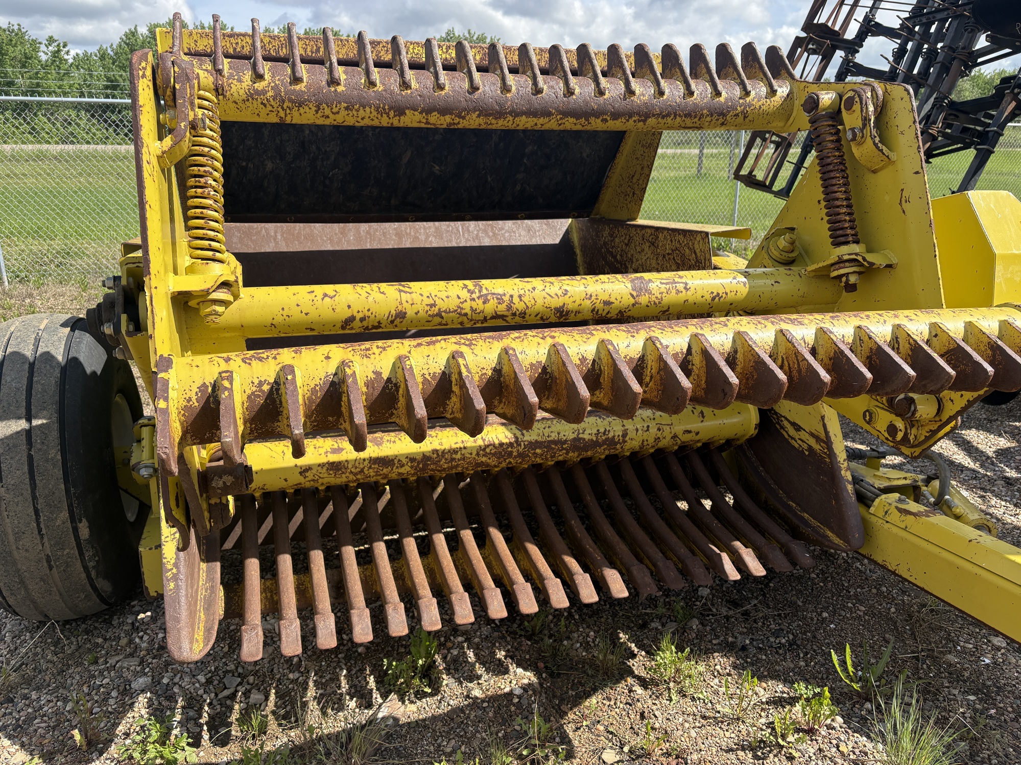 2019 Degelman RP7200 Rock Picker