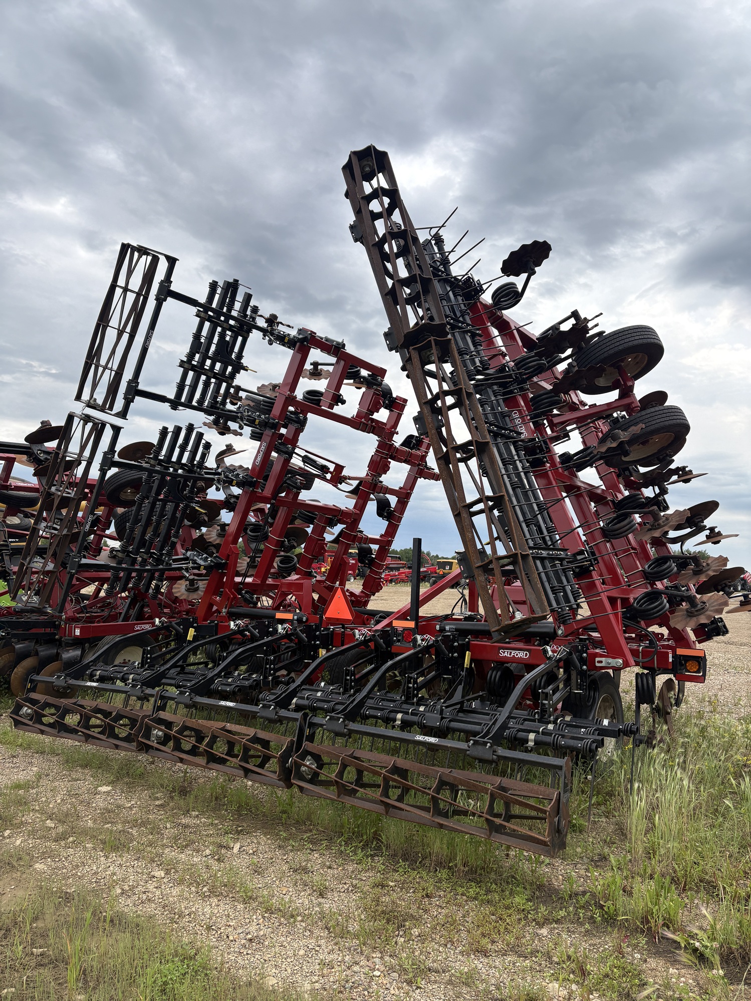 2020 Salford I-4141 Vertical Tillage