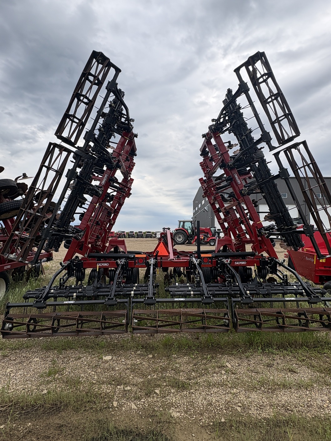 2020 Salford I-4141 Vertical Tillage