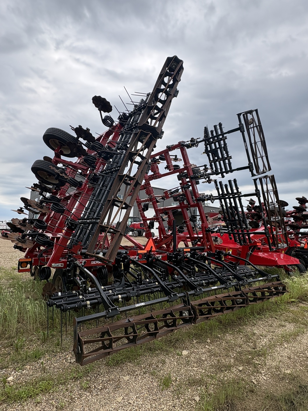 2020 Salford I-4141 Vertical Tillage
