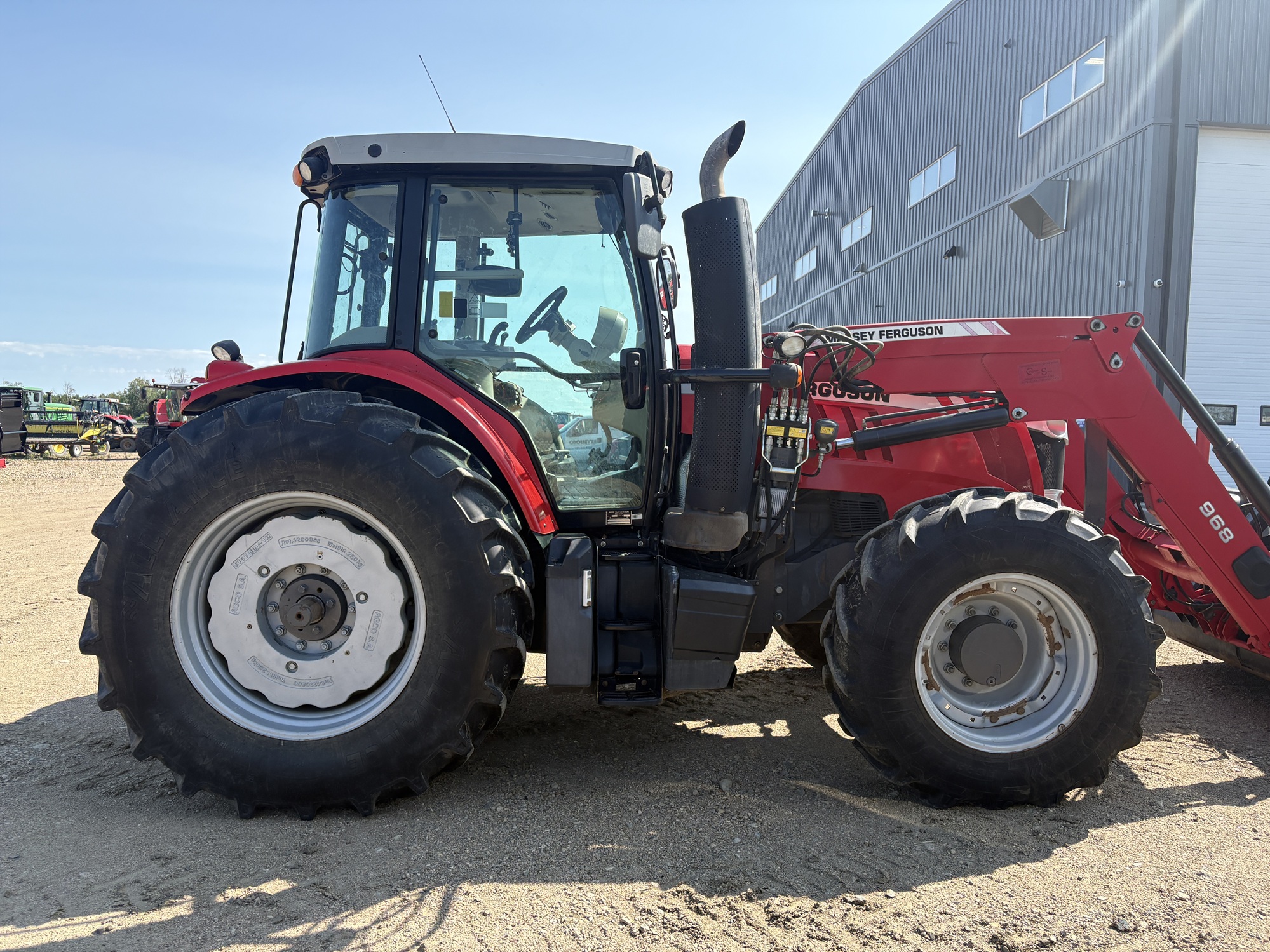 2013 Massey Ferguson 7618 Deluxe Tractor