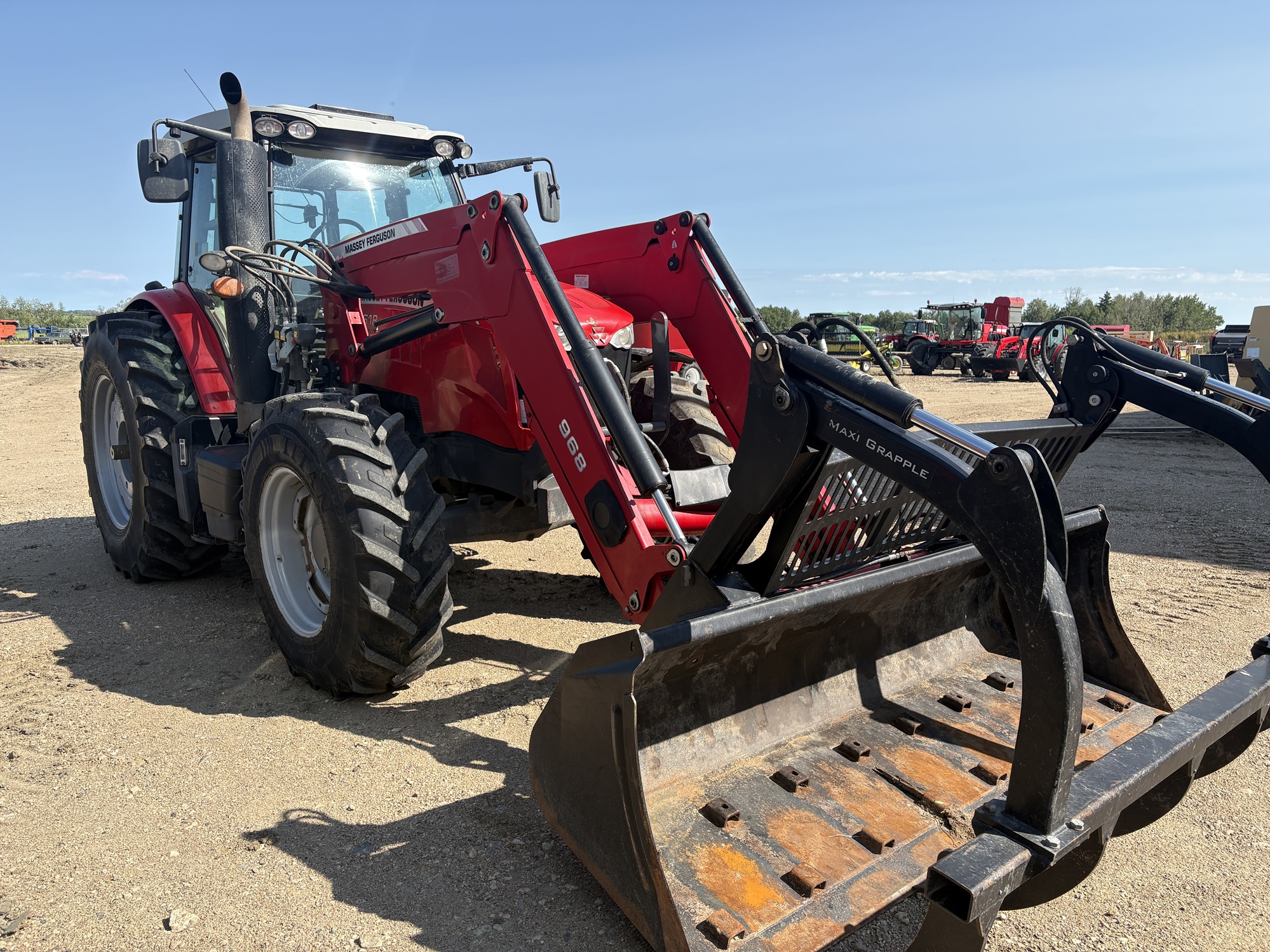 2013 Massey Ferguson 7618 Deluxe Tractor