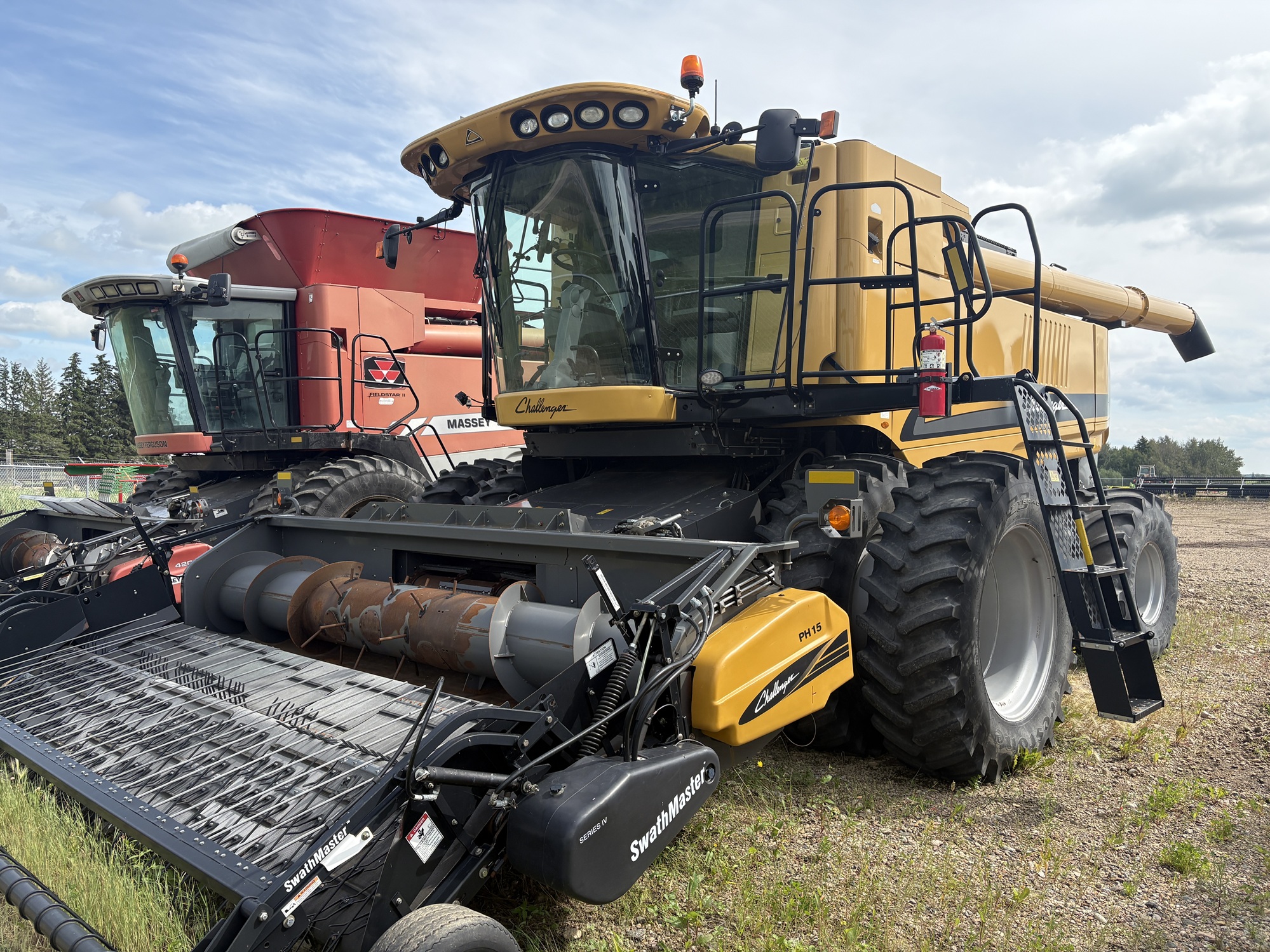 2014 Challenger 560C Combine
