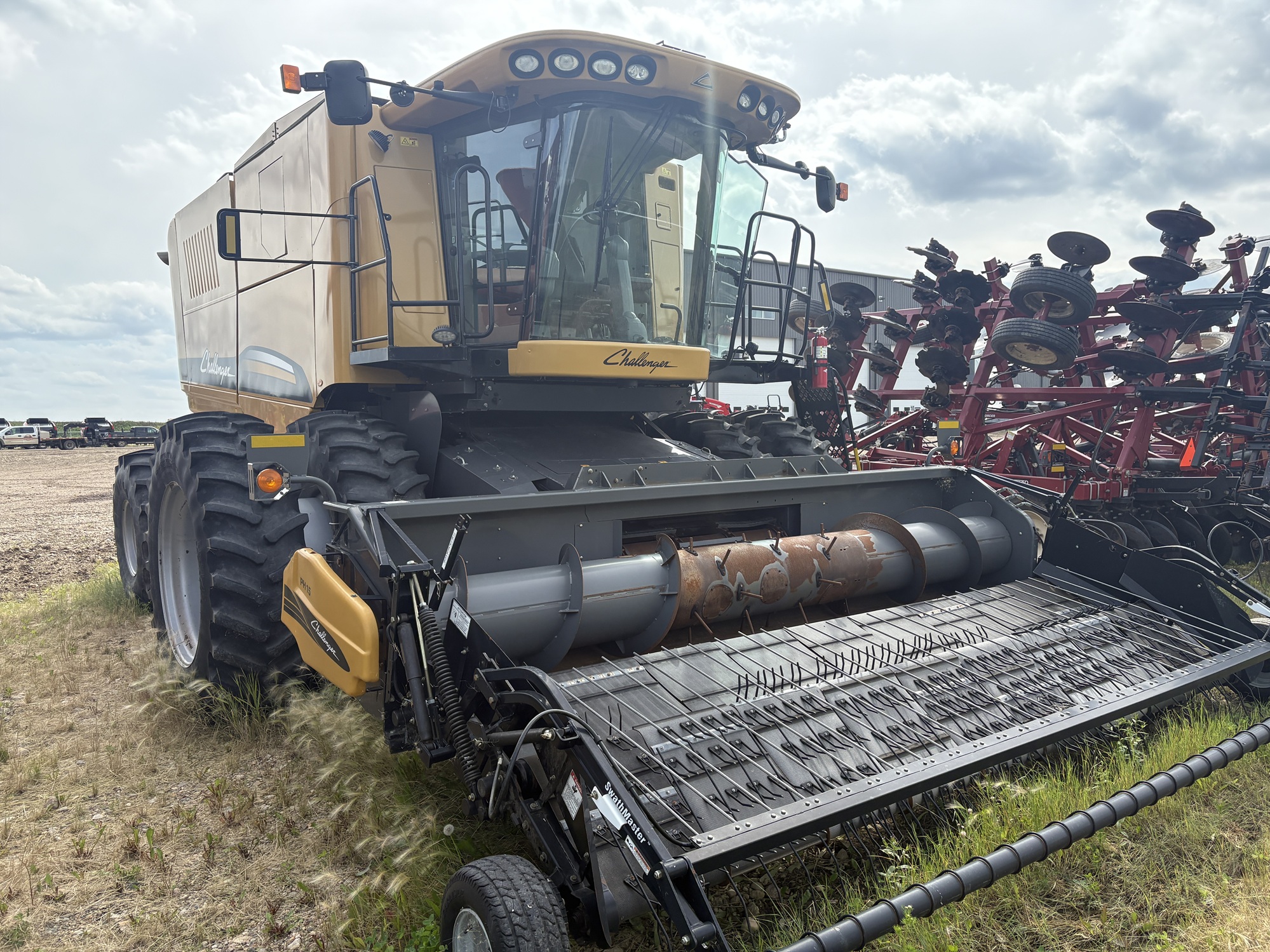 2014 Challenger 560C Combine