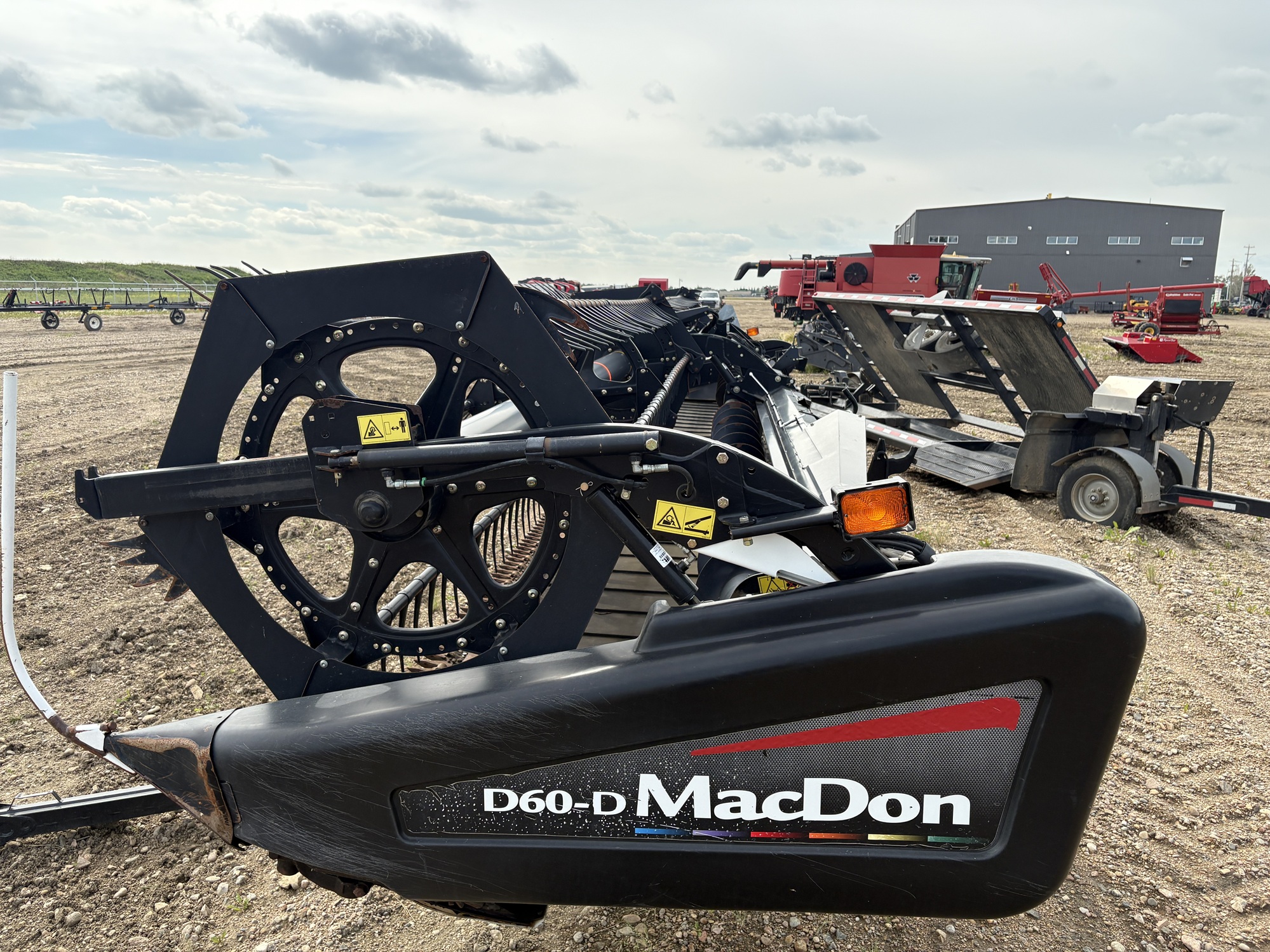 2012 MacDon D60-35 Header Draper