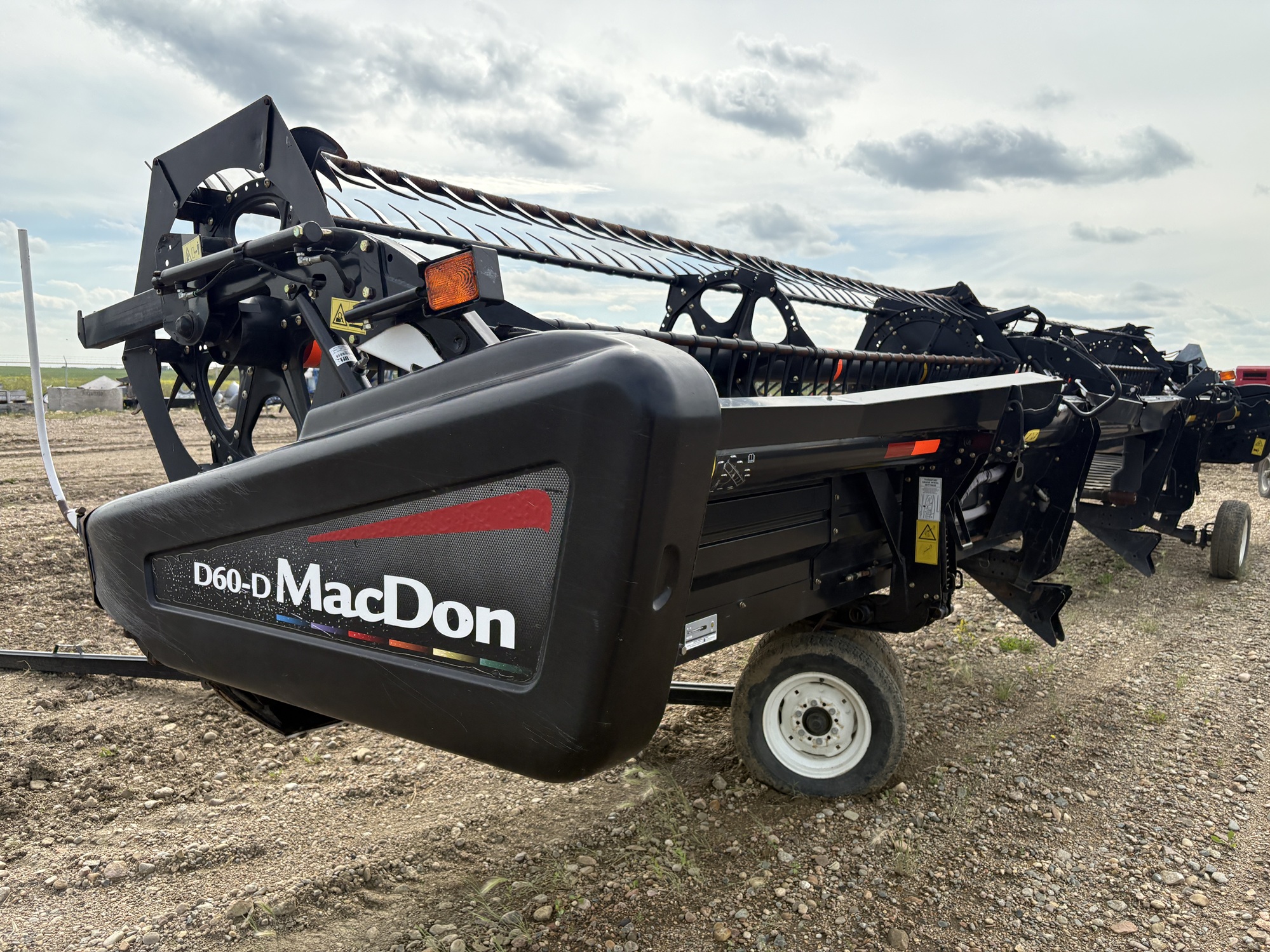 2012 MacDon D60-35 Header Draper