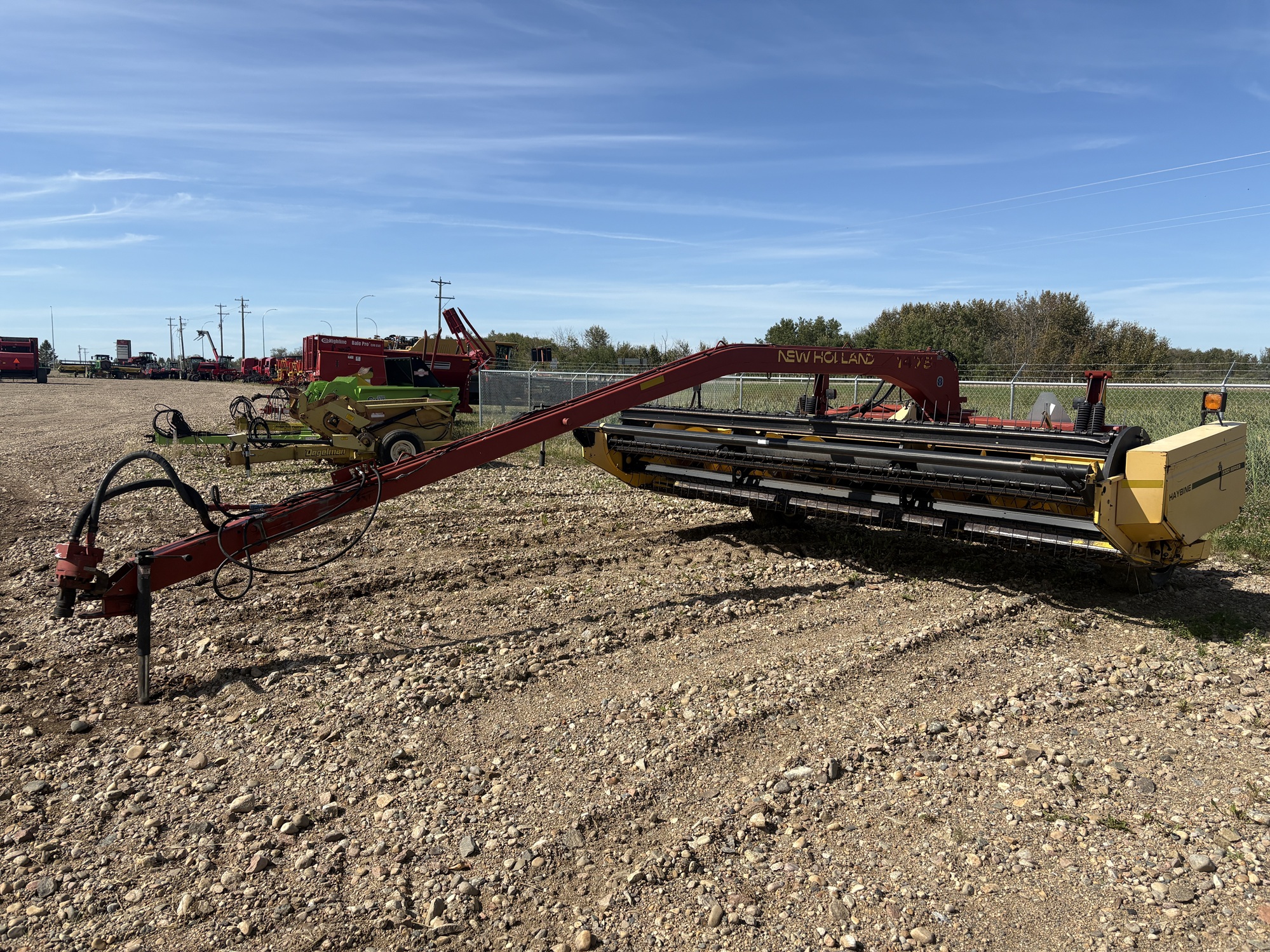 2001 New Holland 1475 Mower Conditioner