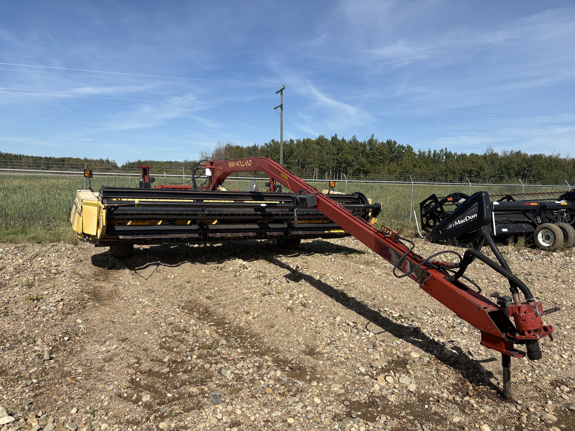 2001 New Holland 1475 Mower Conditioner