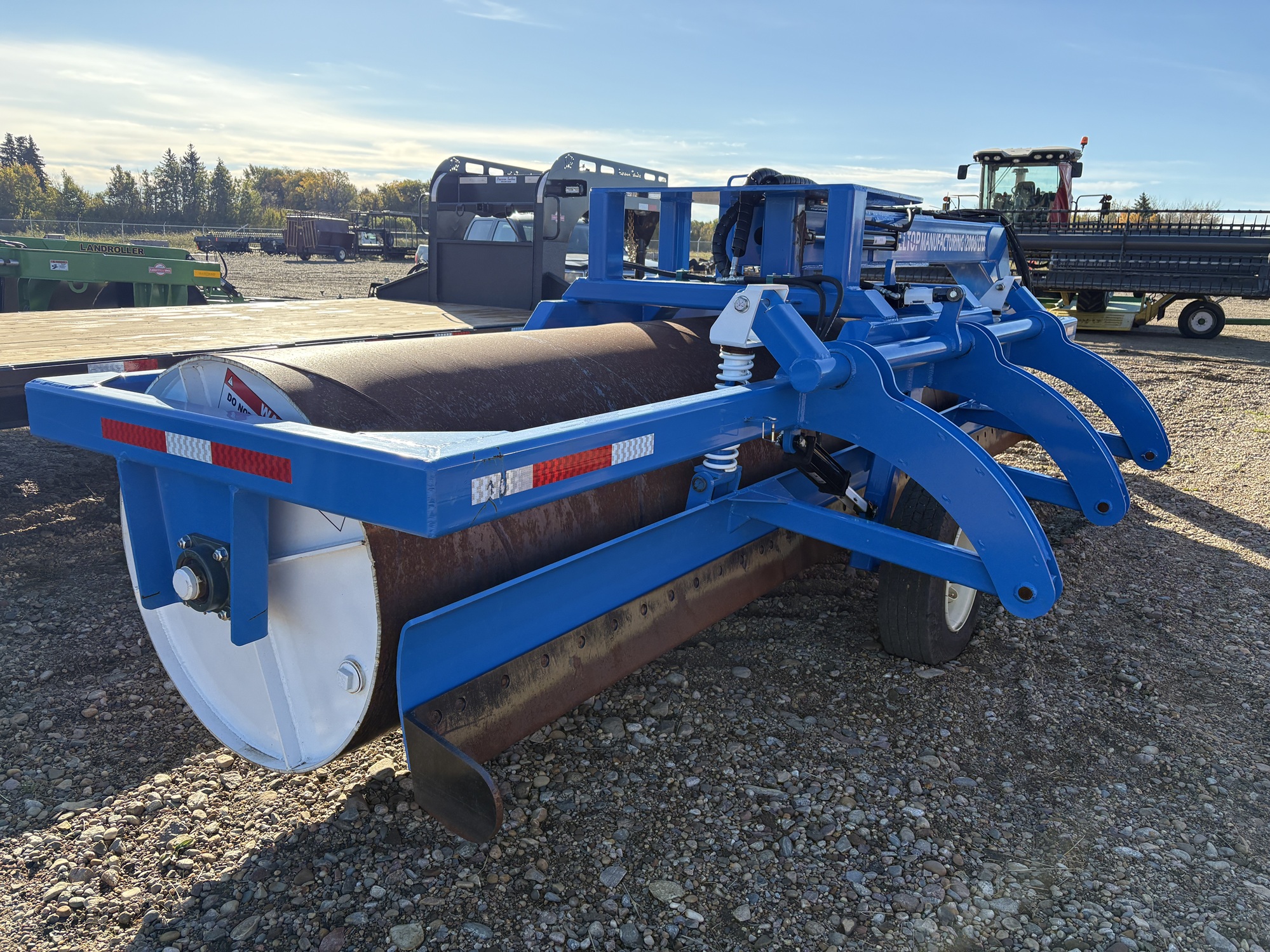 2025 Misc 18S Land Roller