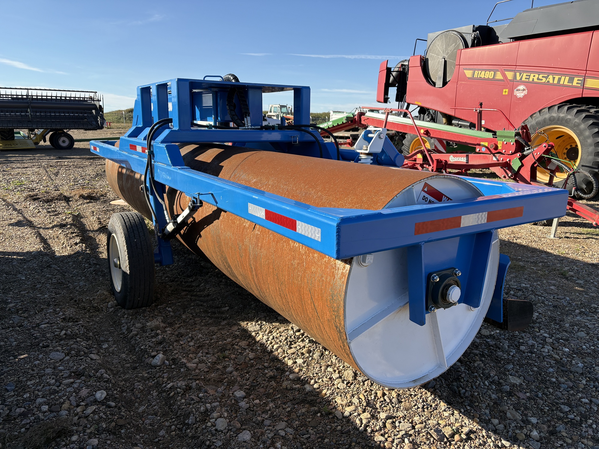 2025 Misc 18S Land Roller