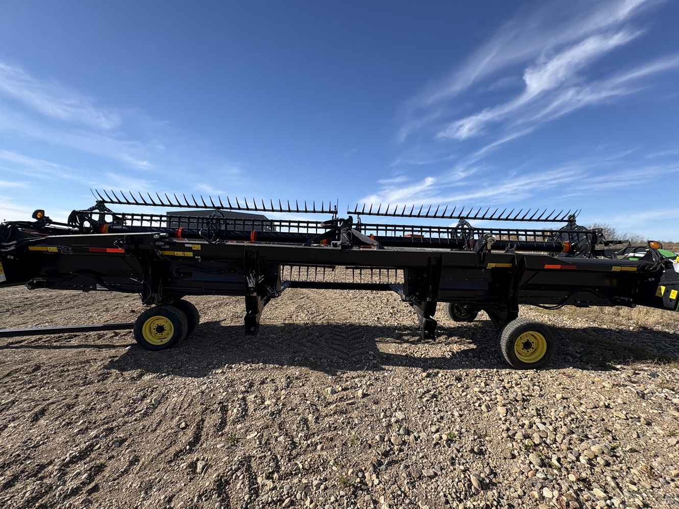 2014 John Deere 430D Windrower Draper Header