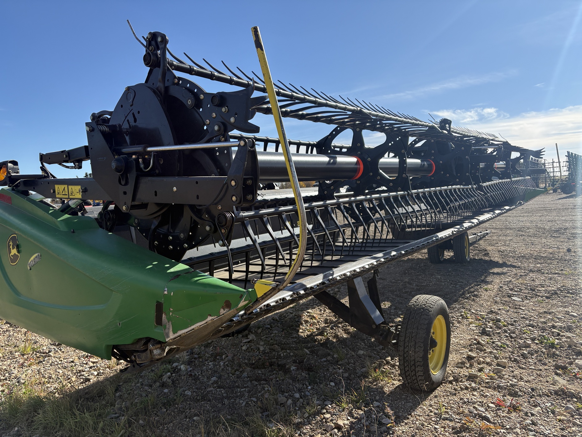 2014 John Deere 430D Windrower Draper Header