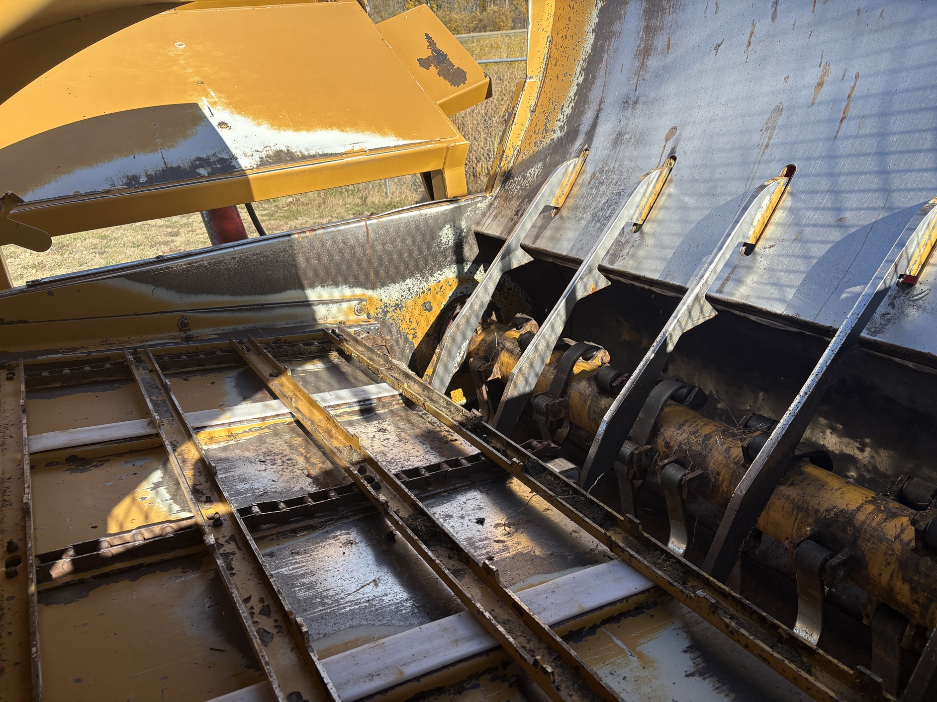 2008 Haybuster 2650 Bale Processor