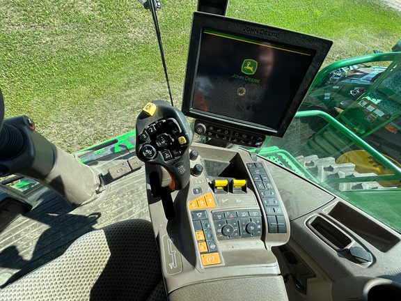 2018 John Deere S780 Combine