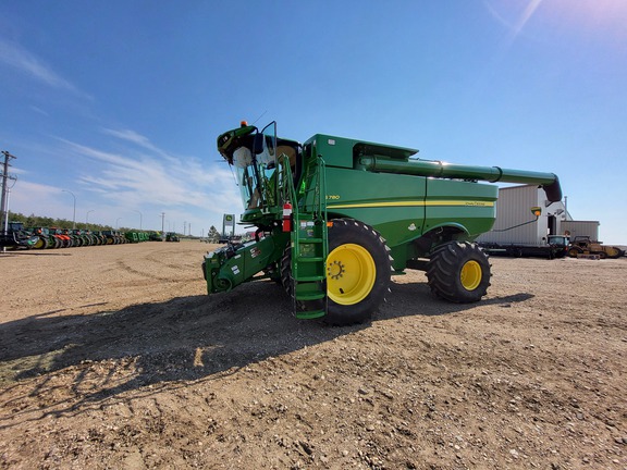 2018 John Deere S780 Combine