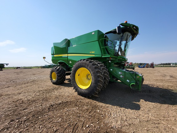 2018 John Deere S780 Combine