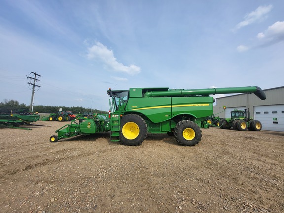 2018 John Deere S790 Combine