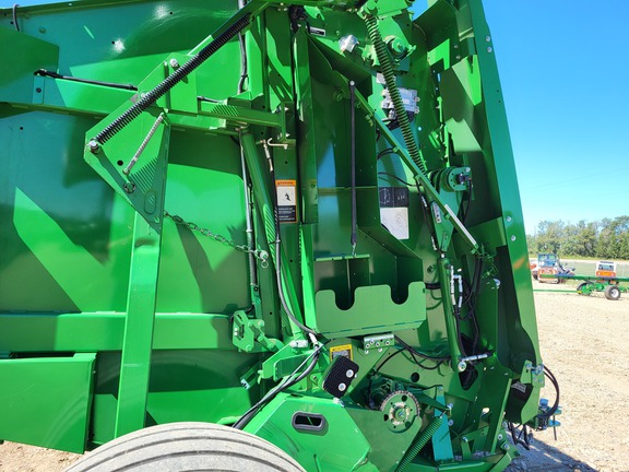 2017 John Deere 569 Premium Baler/Round