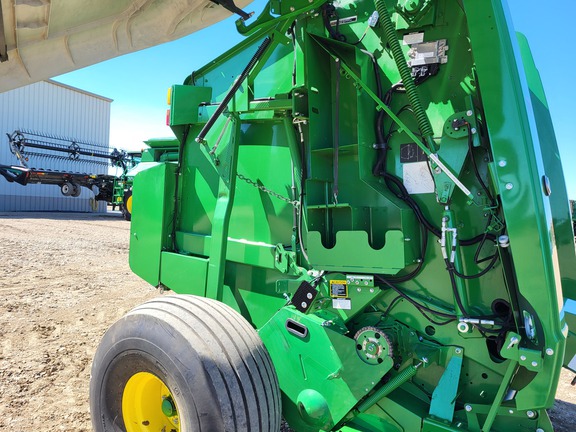 2017 John Deere 569 Premium Baler/Round