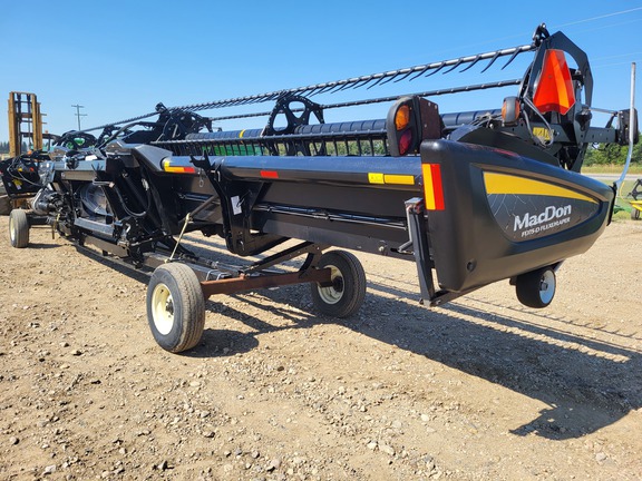 2017 MacDon FD75-40 Header Combine