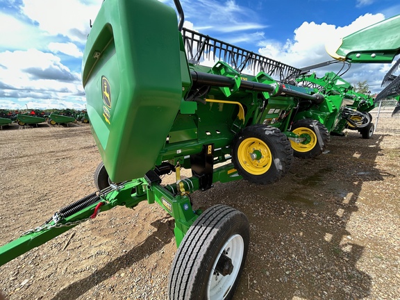 2023 John Deere HD35R Header Combine